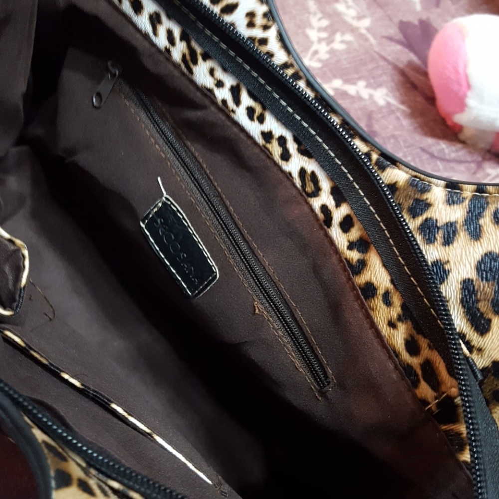 Handbag - Picture 3 of 6